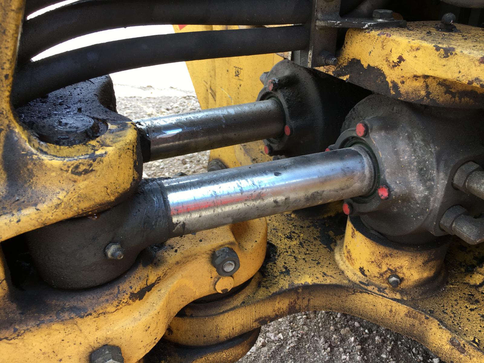 ./imagenes/INVOICE/2019/16188/RETROEXCAVADORA NEW HOLLAND_B110C (35).JPG